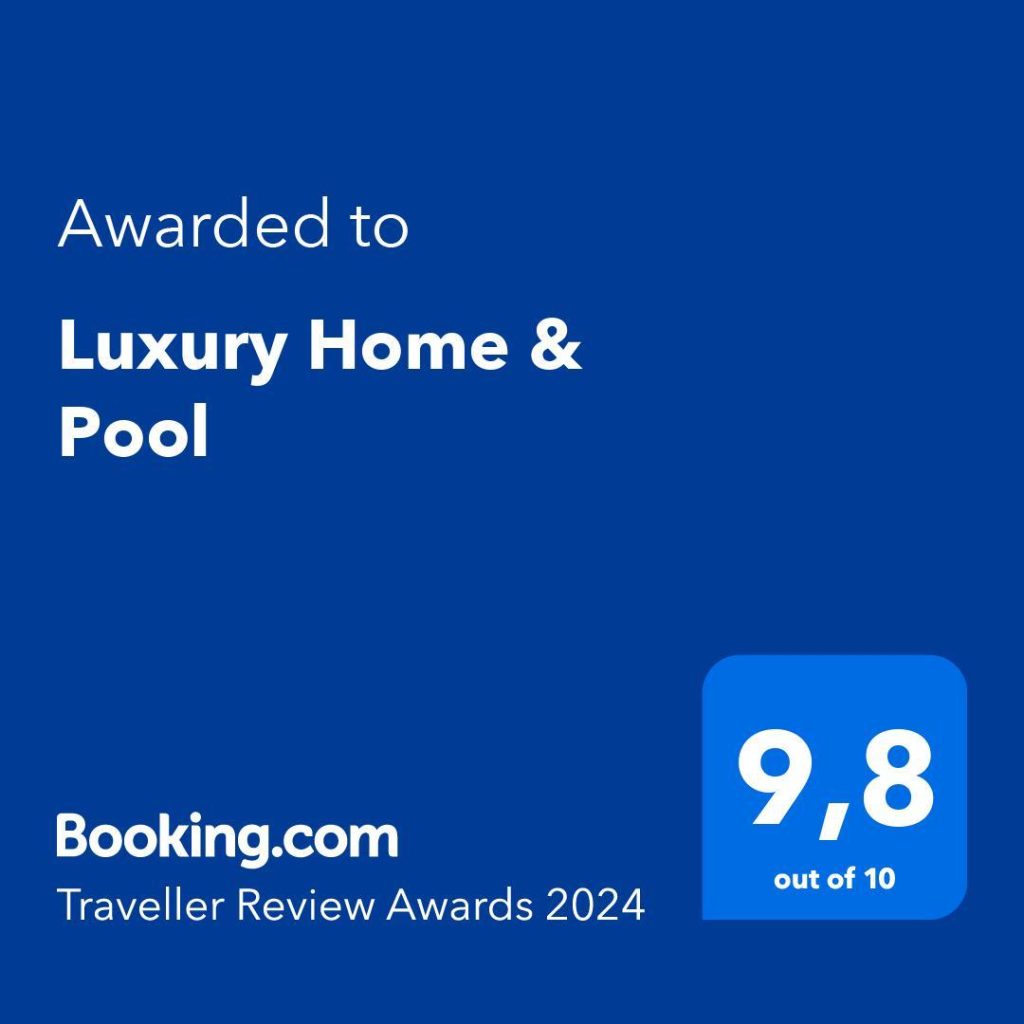 Booking Home & Pool casa vacanze